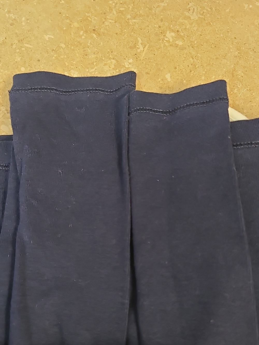 GILLIGAN & O'MALLEY button Front Henley 100% Cotton Tops Navy And Off White. Med - Picture 4 of 5